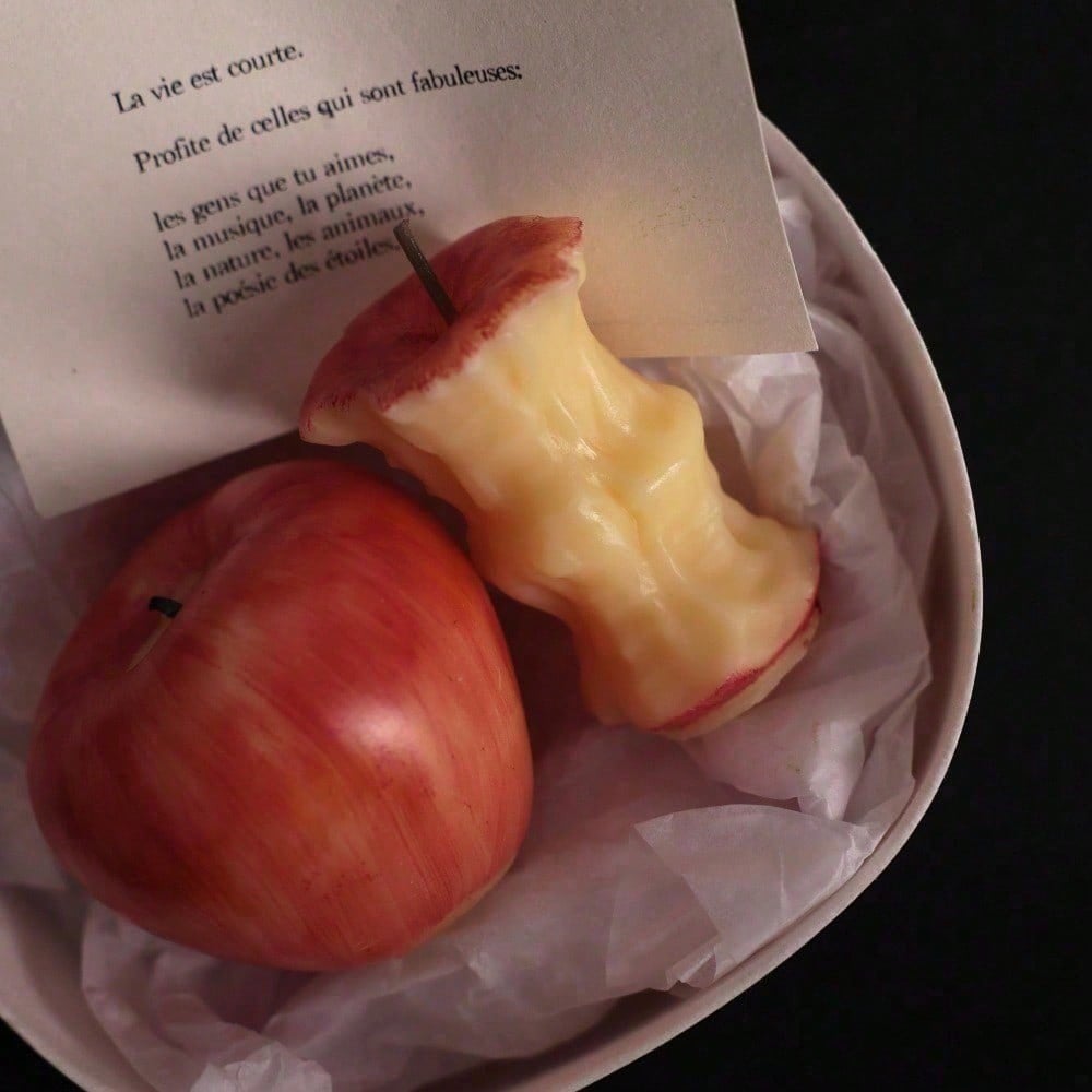 Bitten Apple Scented Candle - Unique Gift Box Decor