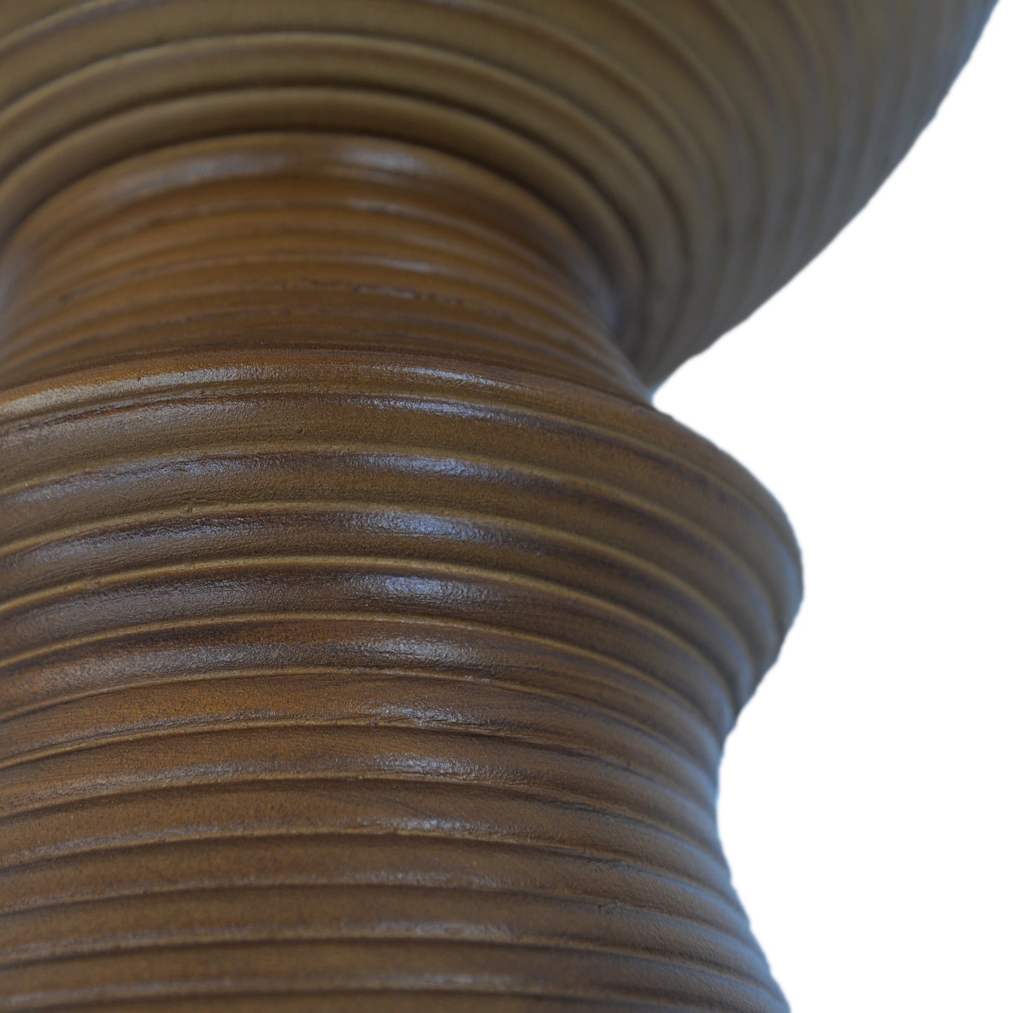 16 Ribbed Brown Concrete Outdoor Side Table With Hourglass Design