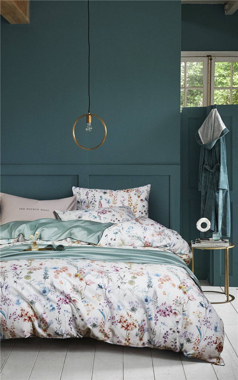 Pastoral Cotton Bedding Set with Satin Finish - Four-Piece Home Textile