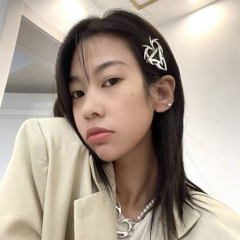 Women’s Heart-Shaped Hairpin Hair Accessory for Autumn & Winter - Fashion Hair Clip