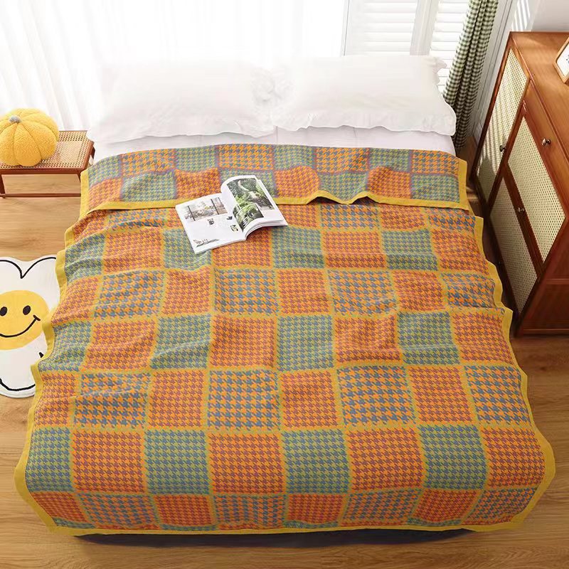 Combed Cotton Sand Gauze Towel Quilt Blanket for Home & Bedroom