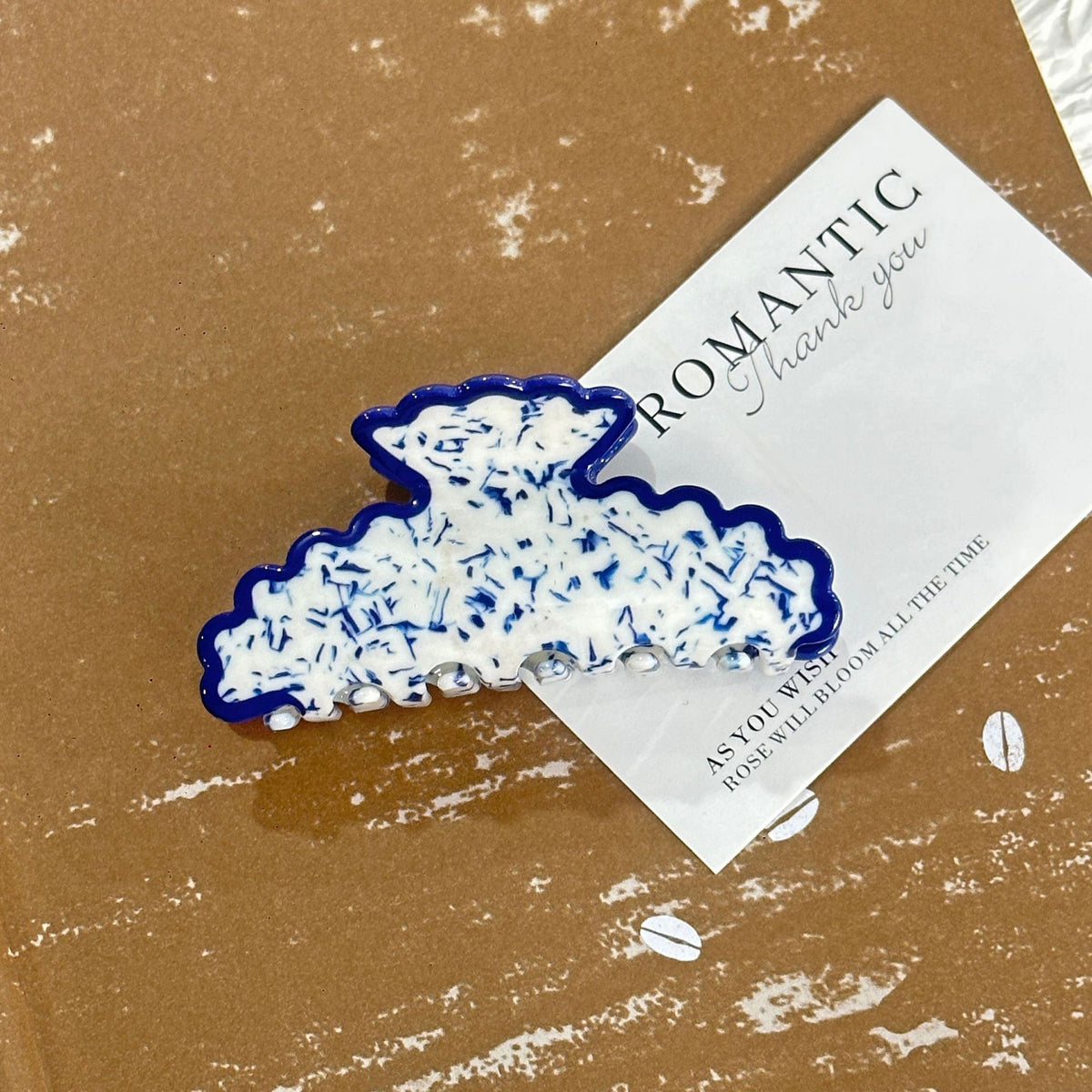Acrylic Claw Clip with Spotted Pattern – Handmade Hair Accessory