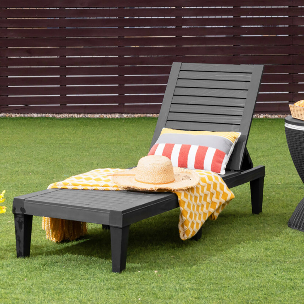 Outdoor Chaise Lounge Chair With 5 Positions Adjustable Backrest For