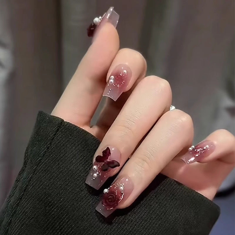 Women's Nail Art Kit with Detachable Color Variants - Spicy White Armor Design