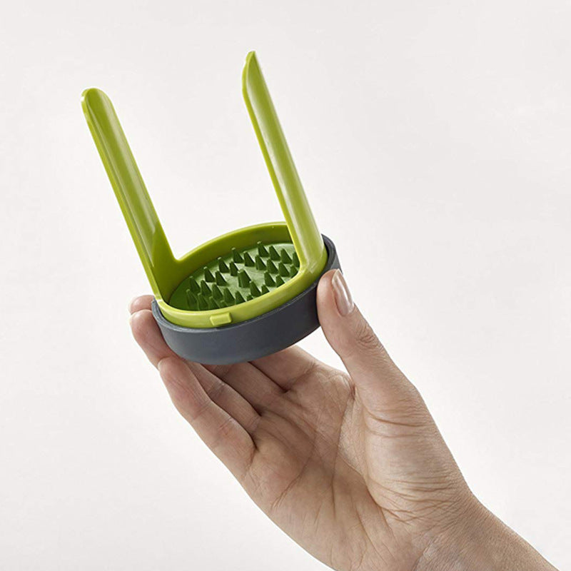 Handheld Rotary Vegetable Cutter 3-in-1 Kitchen Tool - Green