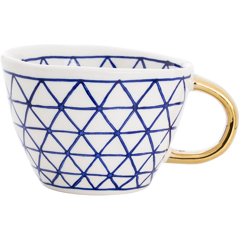 Large Capacity Ceramic Mug for Coffee Tea Water - Hand-Painted Irregular Design