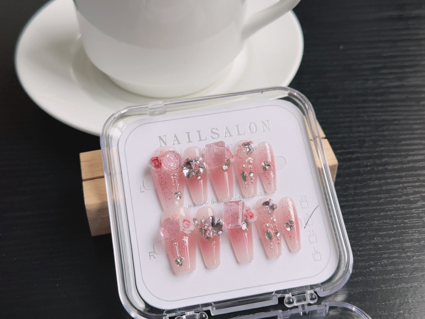 Pink Gem-Embedded Press On Nails - 10 Piece Set
