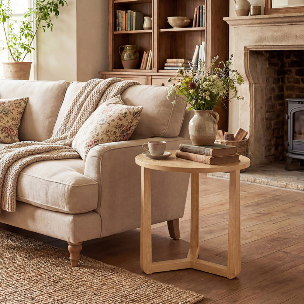 22.5 Inch Round Farmhouse Side Table with Sturdy Wood Legs