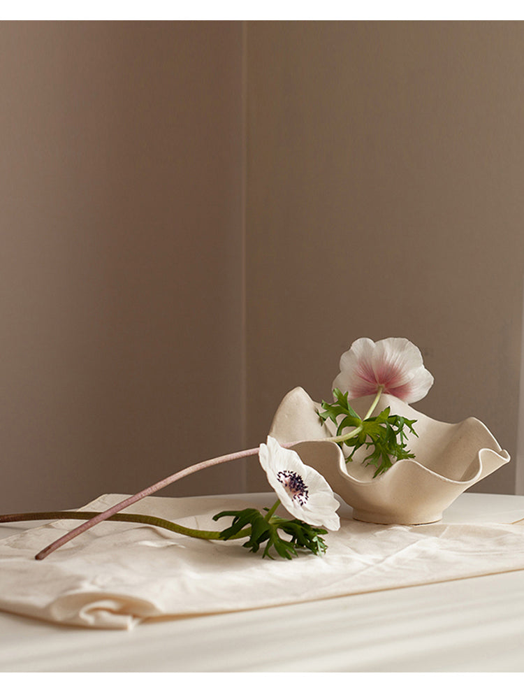 Cream Ceramic Fruit Plate Decorative Dinnerware - High Temperature Resistant
