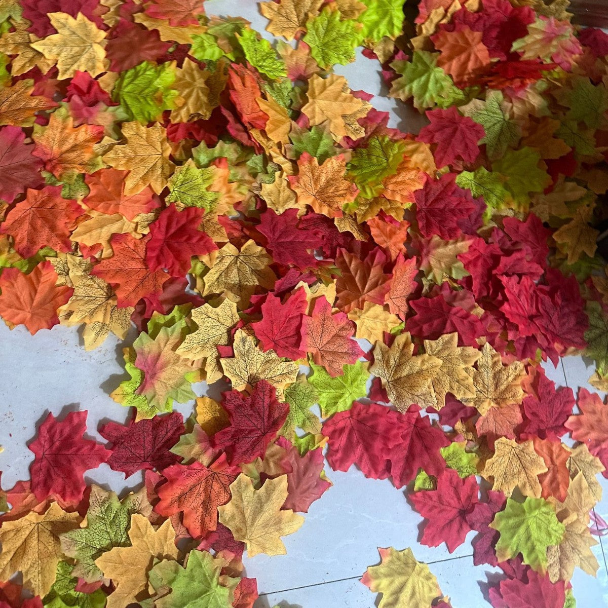 Artificial Maple Leaves Foliage Set for Autumn Decor - 50 to 500 Pieces