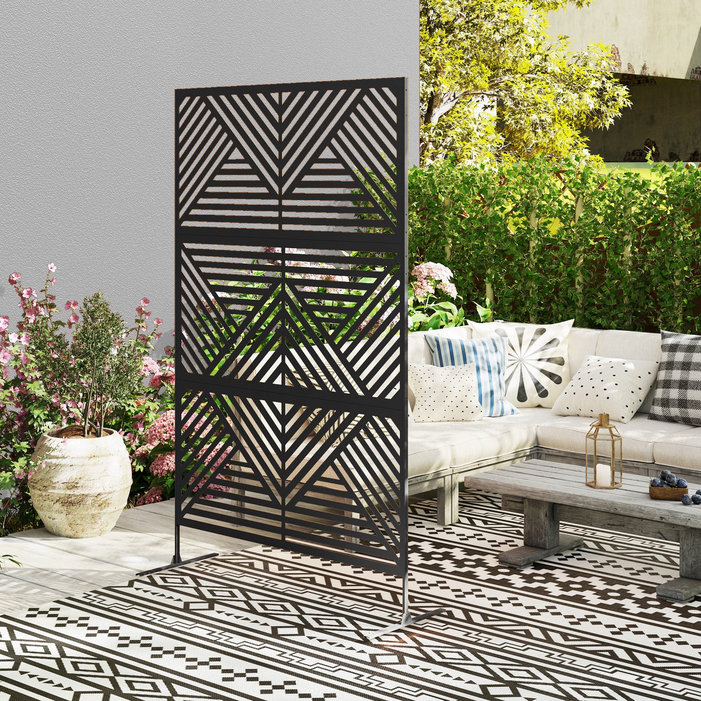 Outdoor Privacy Screen Metal Trellis with Stand - Black Rhombus