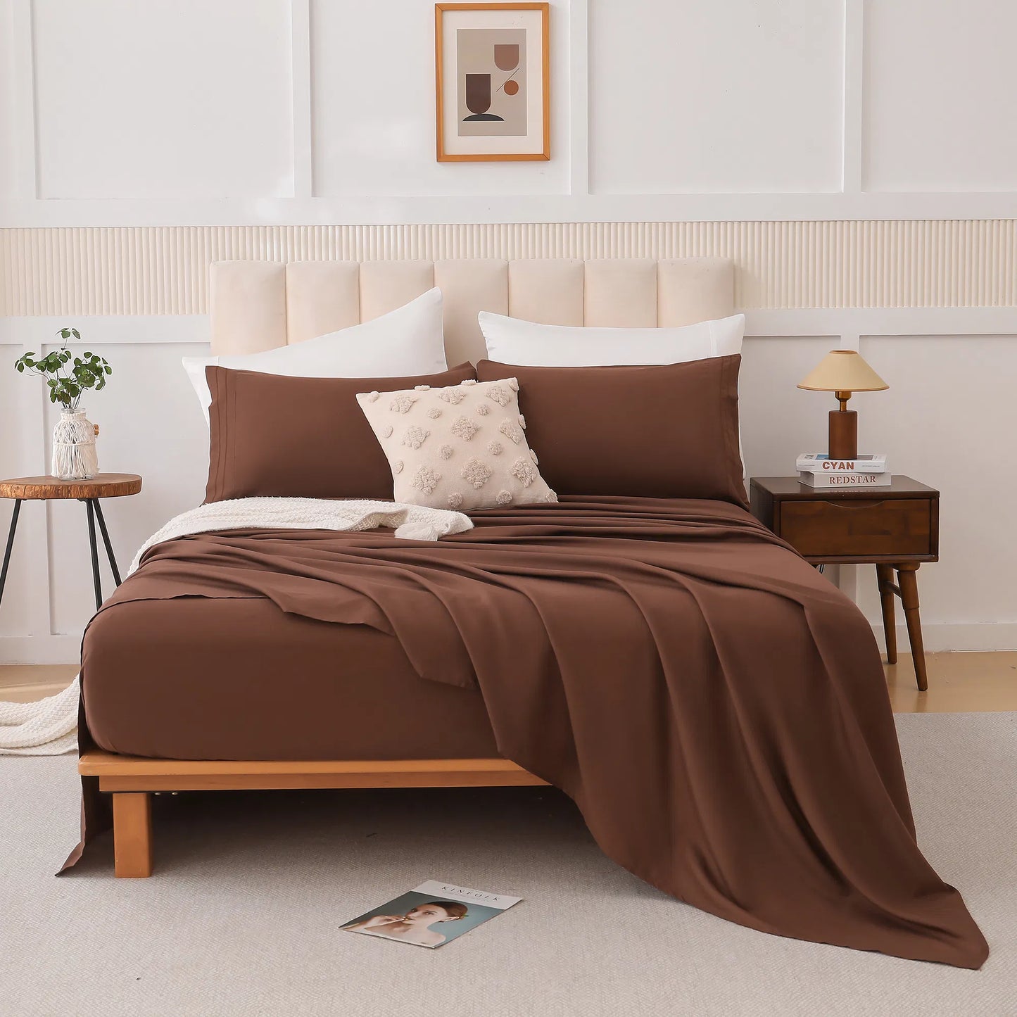 Four-Piece Bedding Set - Cloud-Like Comfort, Wine Red