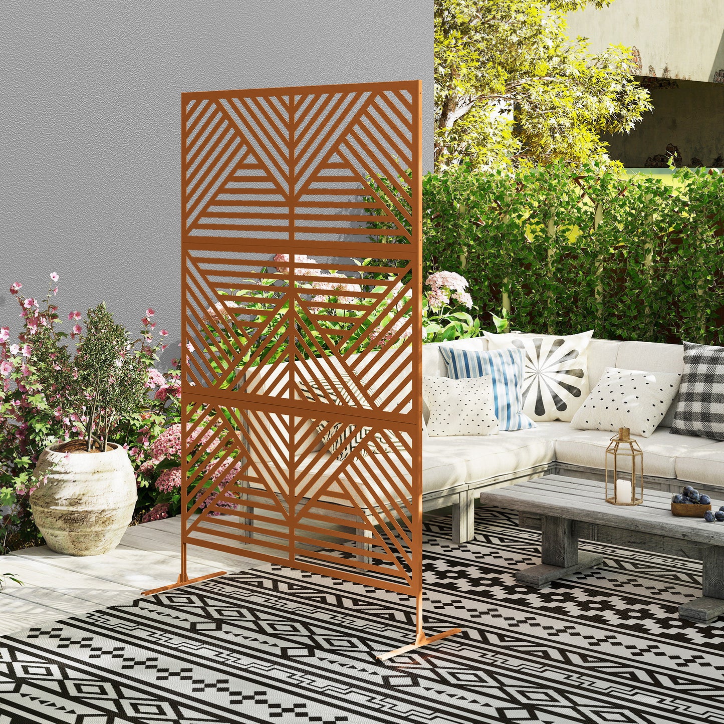 Outdoor Privacy Screen with Trellis - Brown Rhombus Design