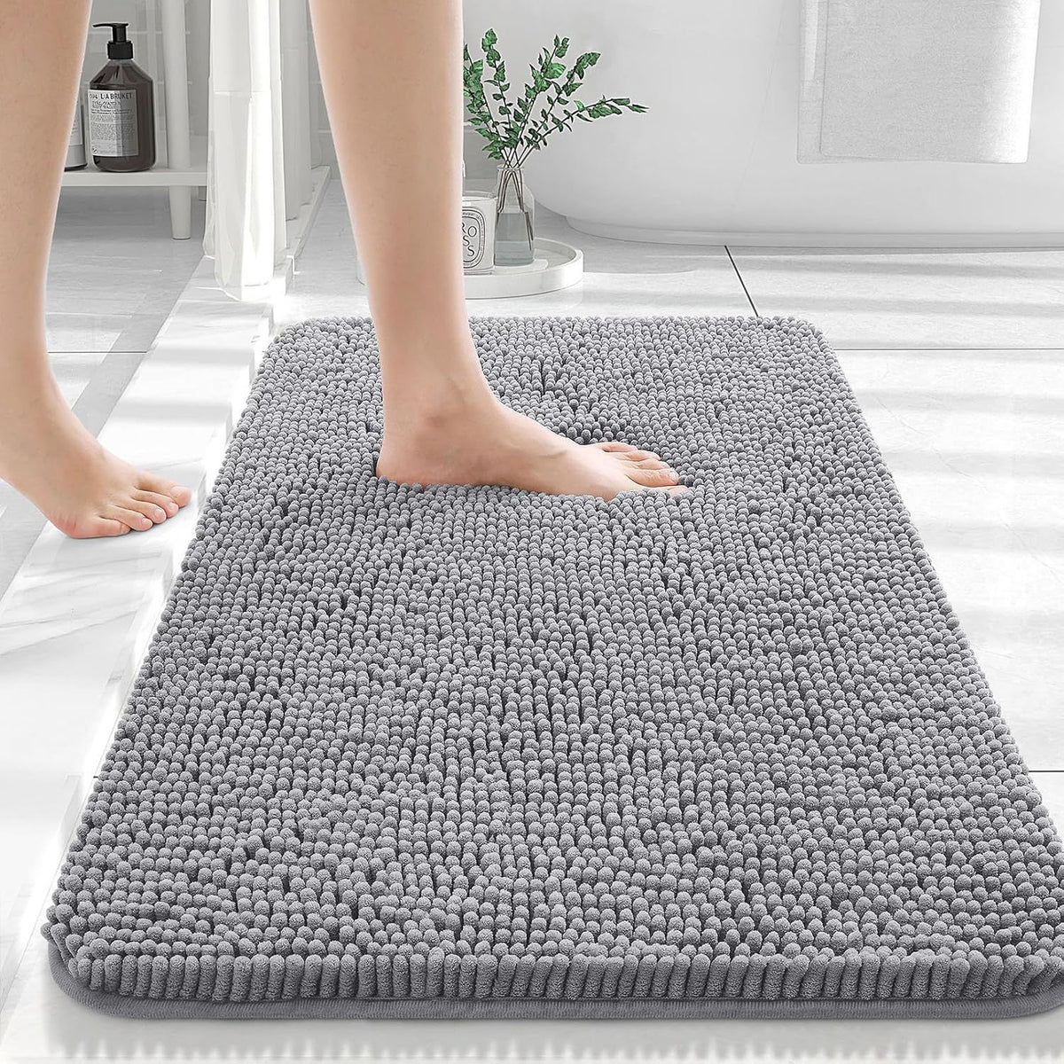 Long Wool Chenille Floor Mat Absorbent Non-Slip Bathroom and Bedroom Carpet
