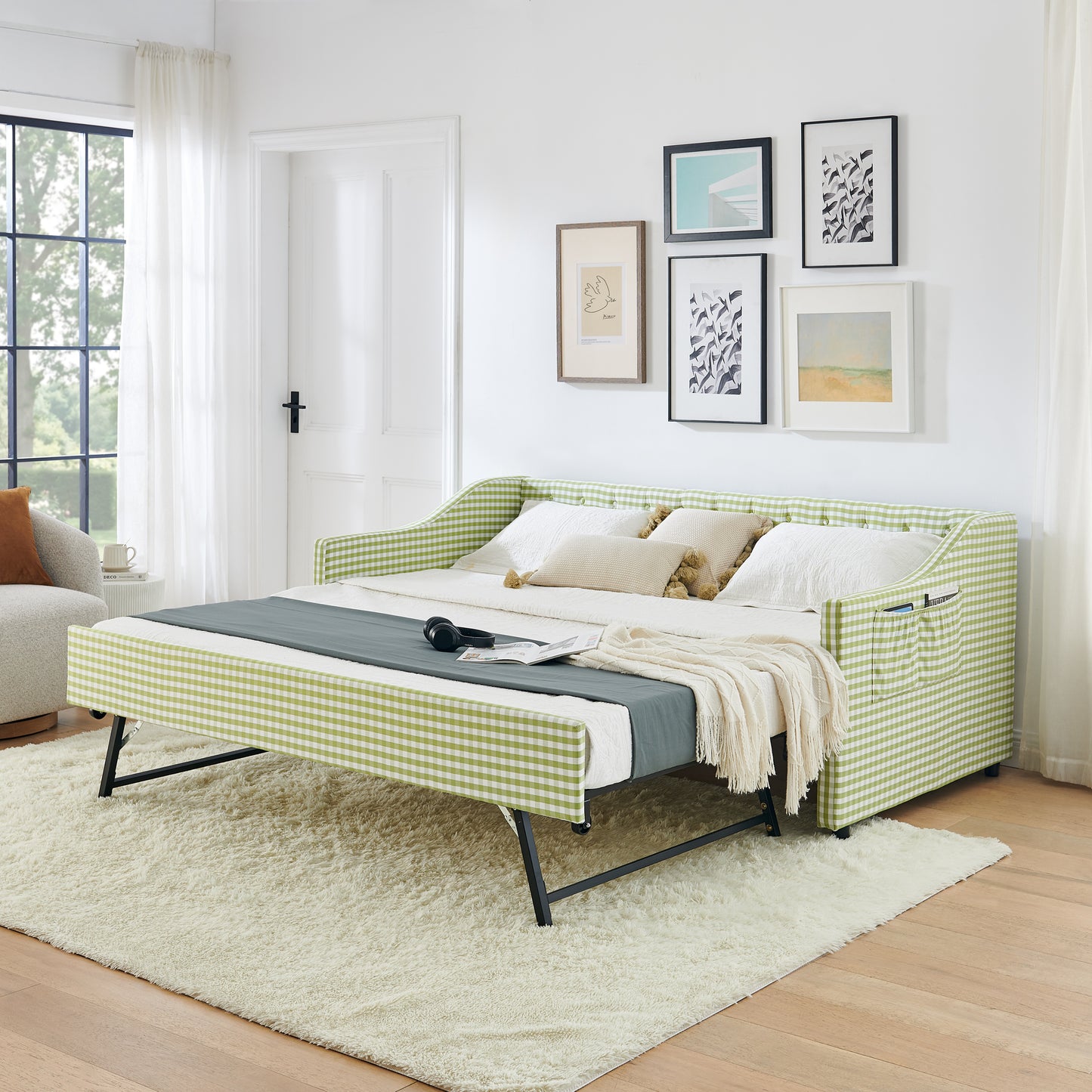 Twin Size Upholstered Daybed with Pull-Out Trundle & Storage - Green
