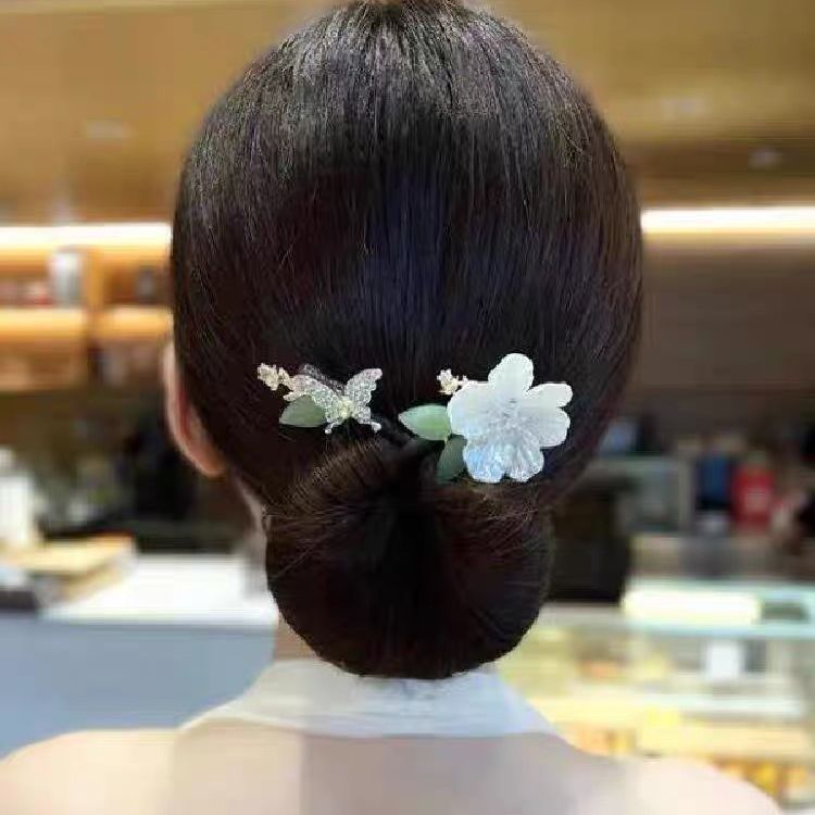 Autumn Pearl Flower Hair Band - White