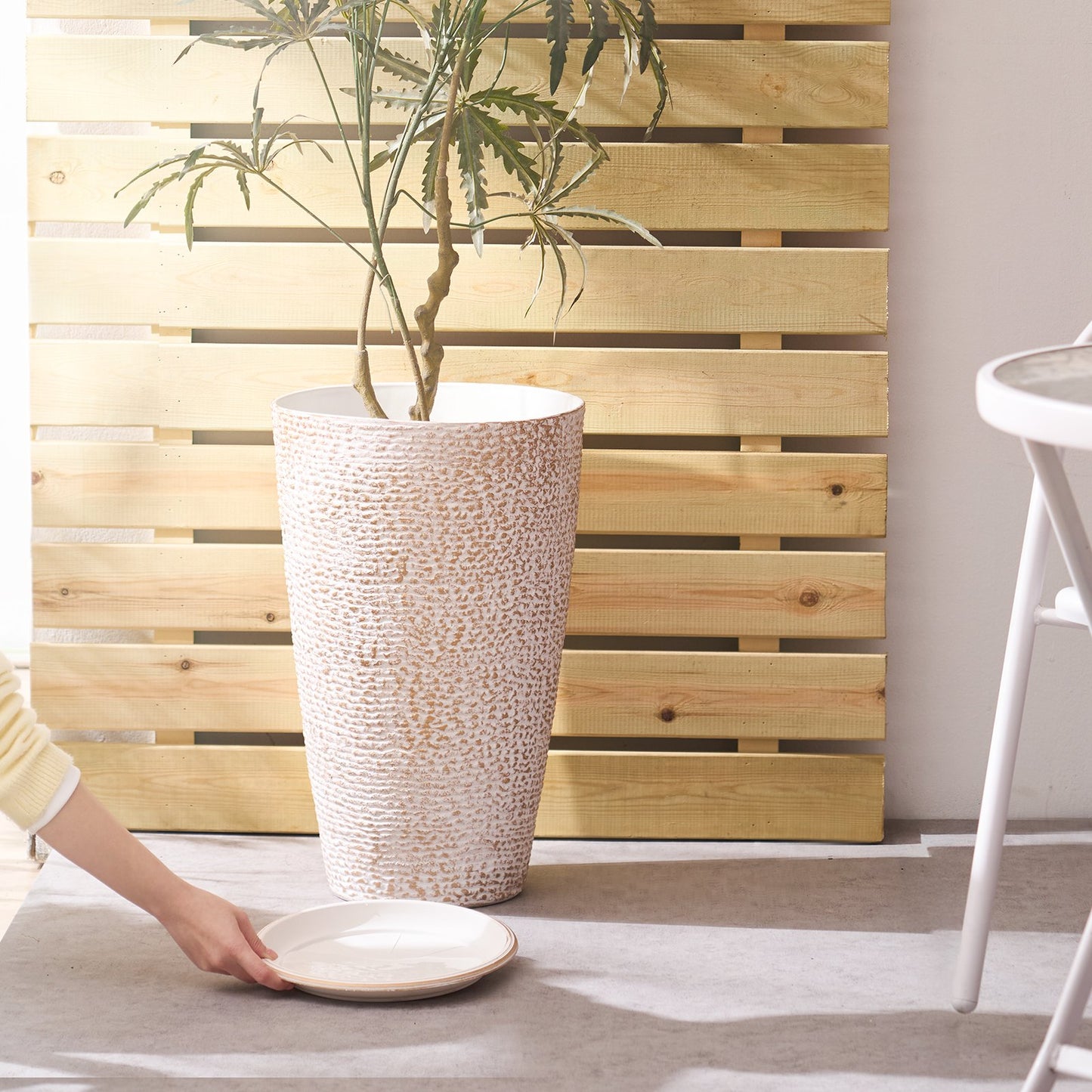 Tall Outdoor Planters Set of 2 - 21 Inch Large Round Flower Pots with Drainage