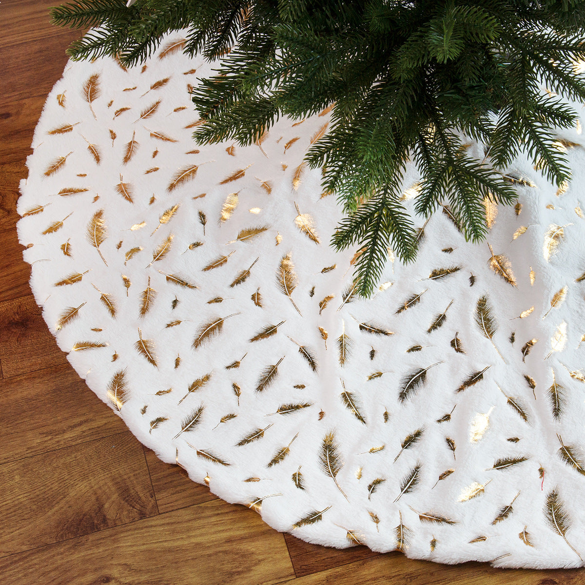 White Plush Christmas Tree Skirt - Festive Holiday Decoration, 90cm & 122cm Sizes