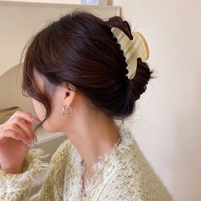 Geometric Crescent Hair Clip - Acrylic Grip
