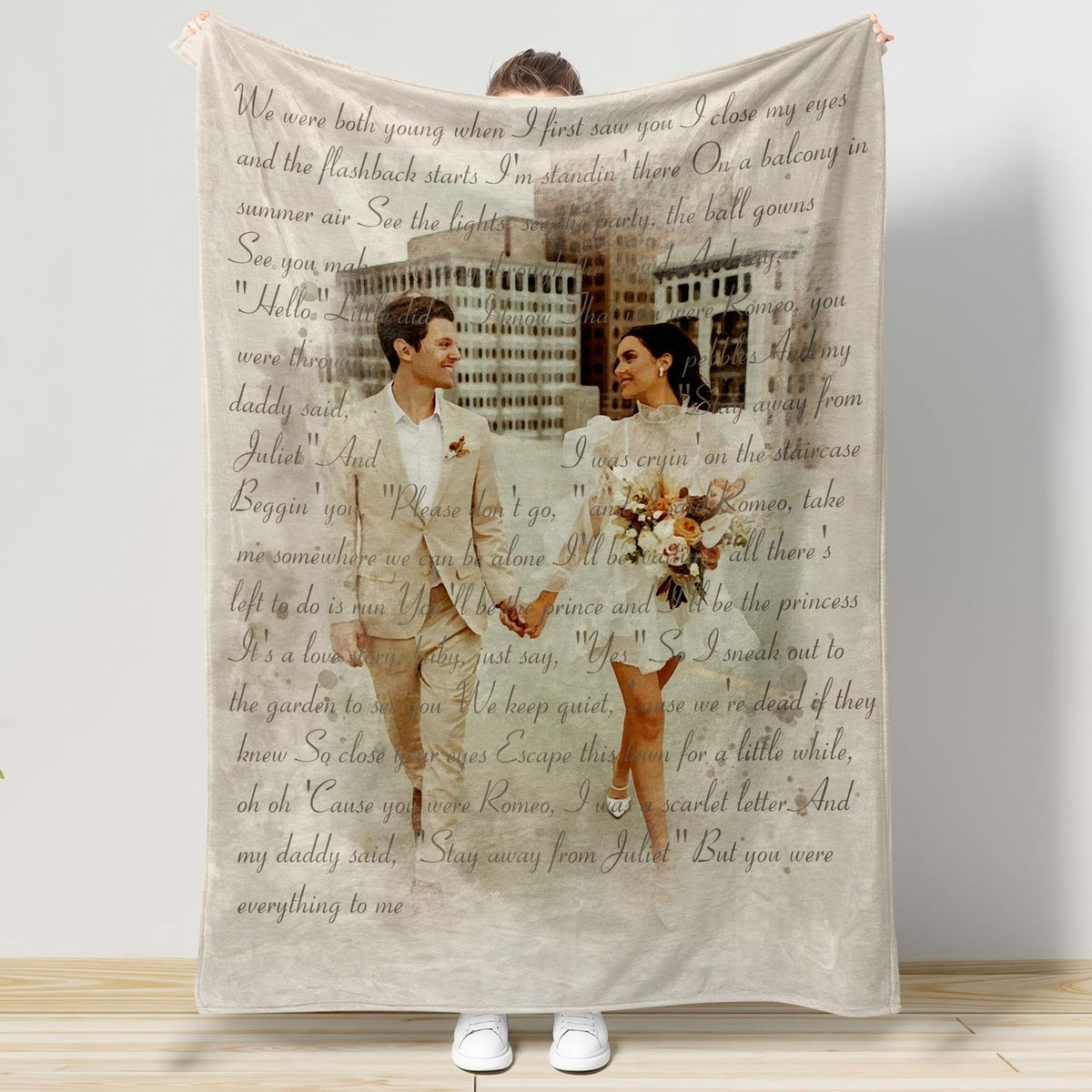 Personalized Flannel Blanket with Photos and Text - Customizable Sizes & Styles