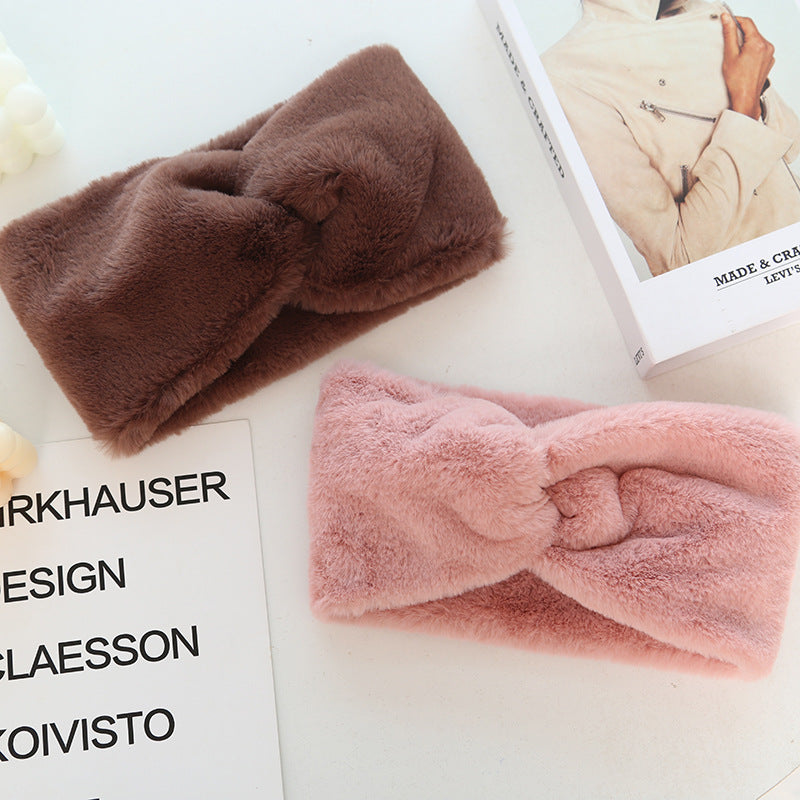 Women's Plush Wide Elastic Knotted Sports Headband - Hair Scarf for Active Wear