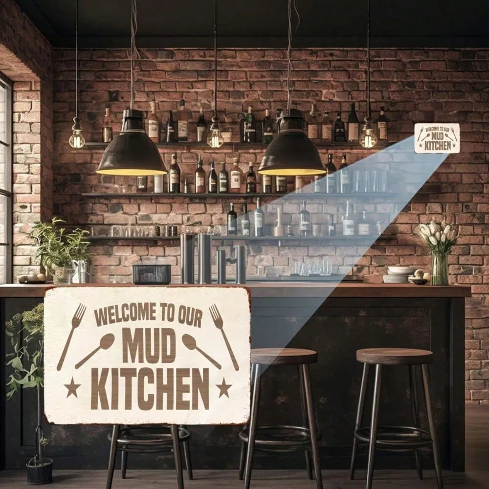Metal Tin Wall Decoration - 20 cm x 20 cm Art Sign