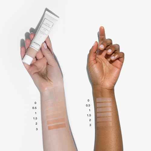 Sisley Paris Phyto-Hydra Teint, No. 1 Light - 40 mL - Beautifying Tinted Moisturizer - Evens, Corrects & Illuminates - Glide-On, Light Texture for Glowy, Bare-Skin Finish