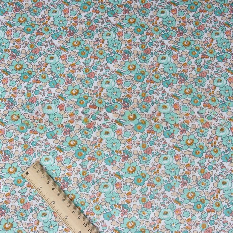 Small Flower Cloth Clothing for Home & Garden Decor - Spring & Summer Fabric