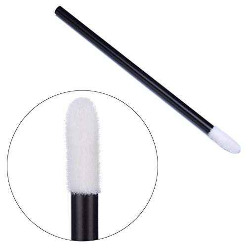 700 Piece Disposable Lip Wands - Lip Brushes, Lipstick & Gloss Applicators - Lint Free Makeup Applicator Brush Beauty Tool