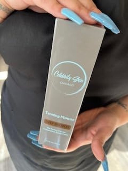 Celebrity Skin Chicago Competition Ready Tanning Kit, Deep Bronze Mousse with Applicator Mitt and Blending Brush