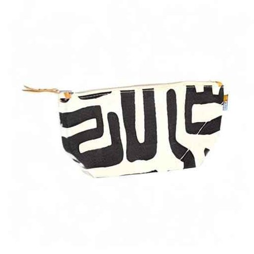 Ubuntu Life Kuba Pouch – Makeup & Toiletry Bag for Women Made with Natural Cotton Canvas, Stylish Cosmetic Bag with Kuba African Print (Black & Eggshell, Large)