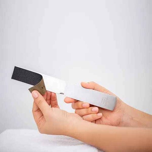 Margaret Dabbs Professional Foot File with 2 Replacement Pads, Foot Callus Remover, Feet Scrubber for Dead & Hard Skin, Feet Scrubber for Women - Stainless Steel File