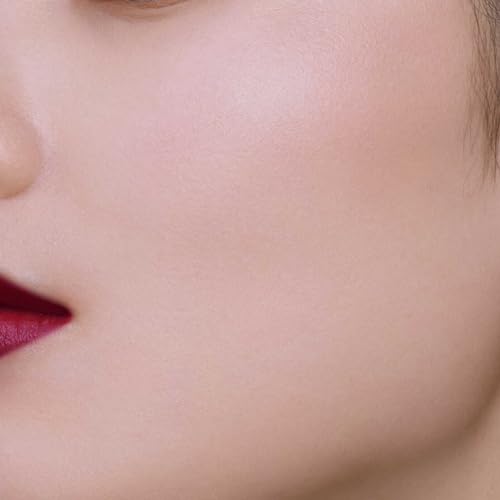 ANNA SUI Rose Pressed Powder - Creates Silky Smooth Finish with Rich Radiance - Ultimate Coverage - Long-Lasting - 200 Purple - 0.49 oz.