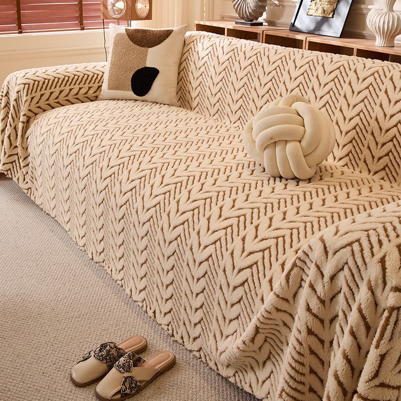 Thick Plush Sofa Cover Cloth Winter Sofa Cushion Protector - Geometric Pattern