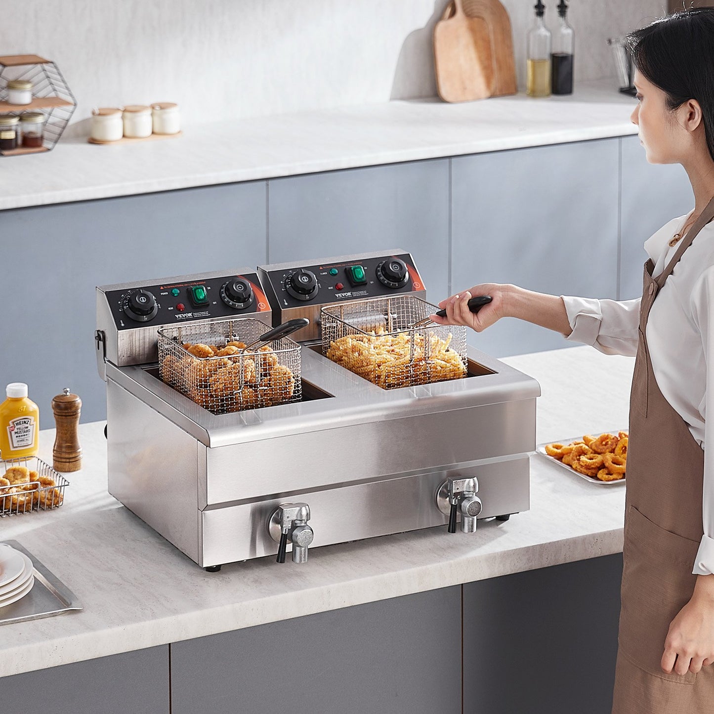 Commercial Double Tank Electric Deep Fryer 3000W for Kitchen Use, Silver