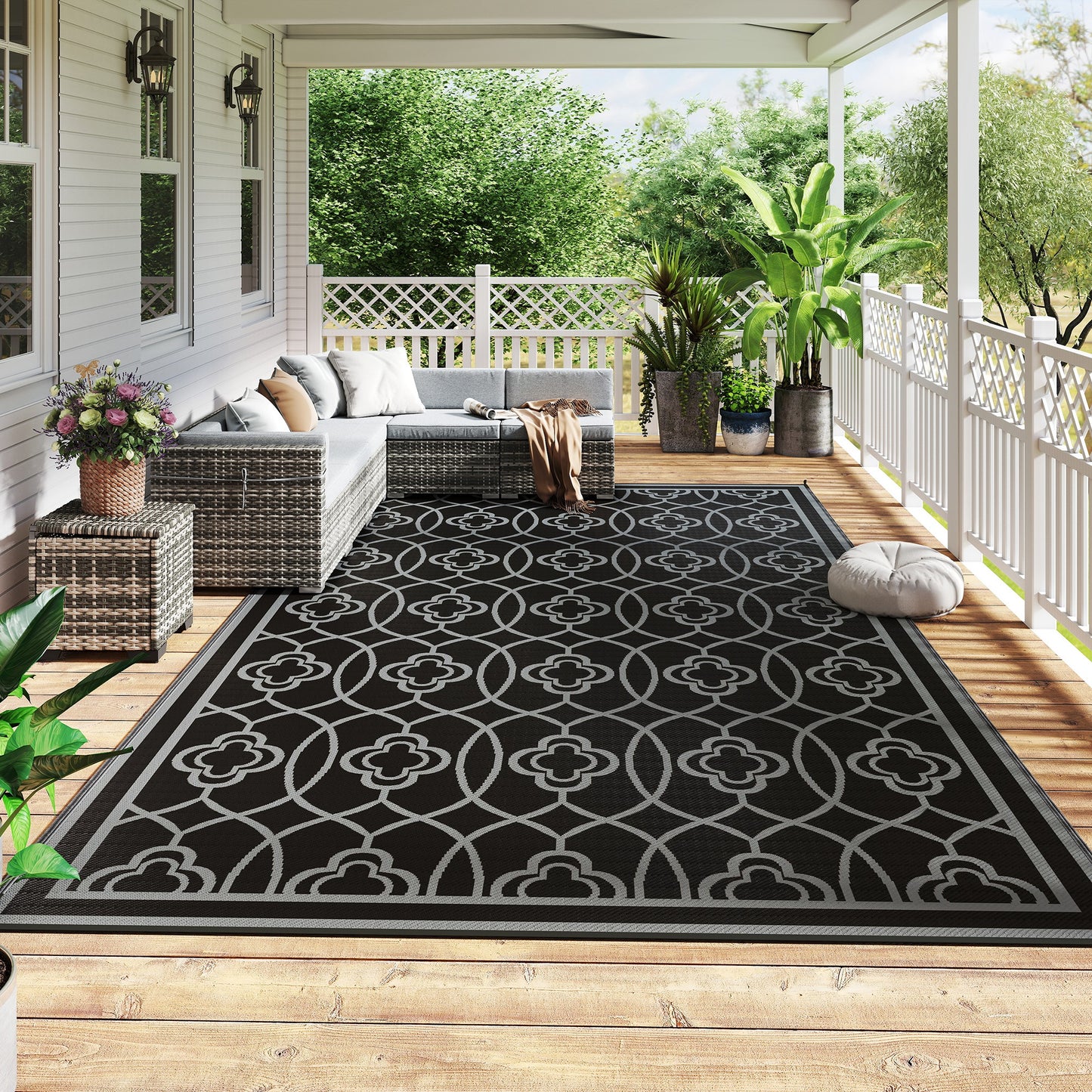 Reversible Waterproof Outdoor Rug with Carry Bag - 9' x 18'