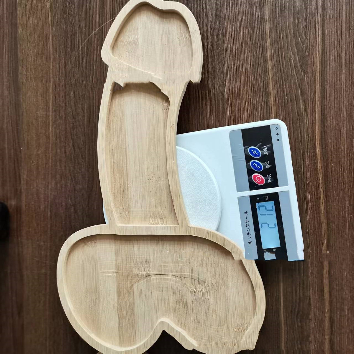 Wooden Fruit Plate - Modern Decorative Serving Dish for Kitchen & Garden