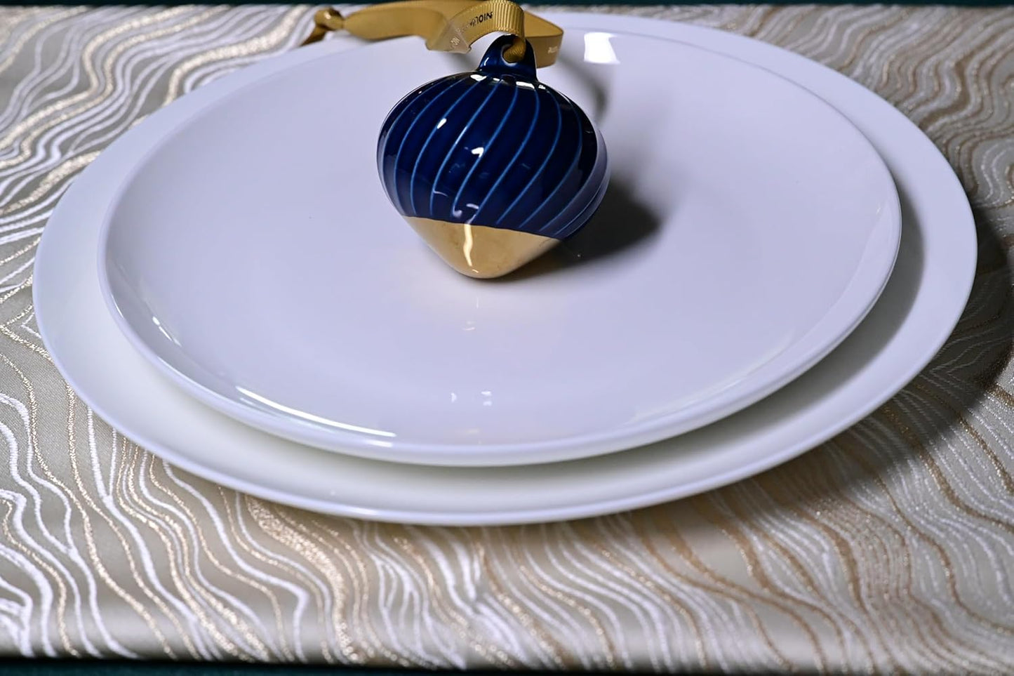 Jasmine Bone China Dinnerware Set - 16 Pieces, Service for 4