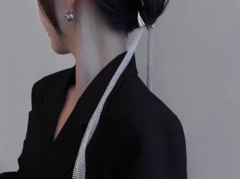 High Hole Long Tail Chain Hair Extension - Silver Metal Hair Accessory