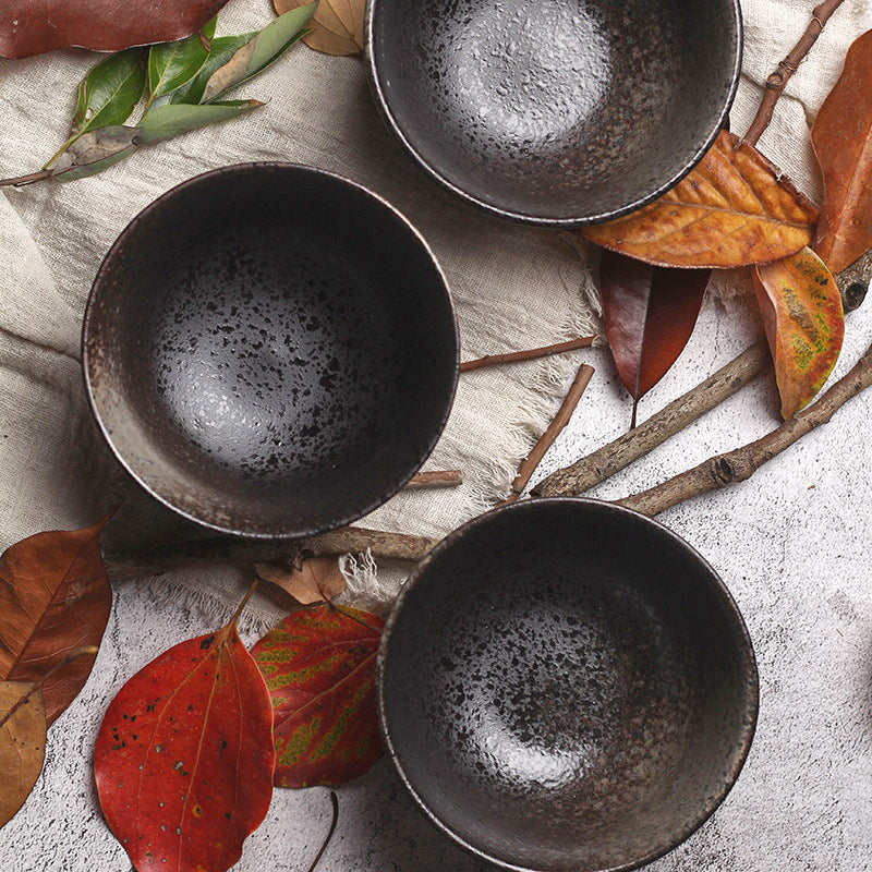 Japanese Ceramic Bowl - Retro Stoneware Tableware for Kitchen & Dining - Black - 11cm