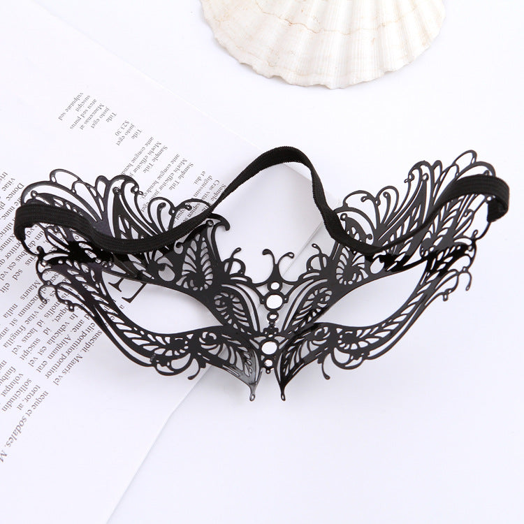 Diamond Metal Mask - Black