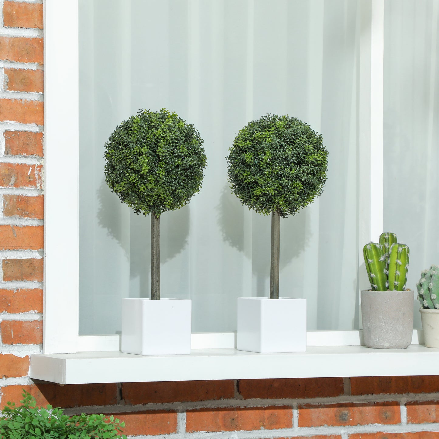 Lifelike Boxwood Topiary Set of 2 - Artificial Plants, Green