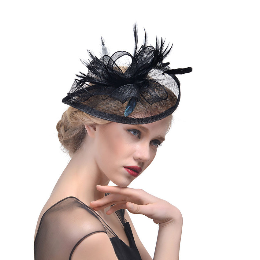 Bridal Feather Hairpin with Hemp Yarn Net and Flower Design – Wedding Hair Accessory