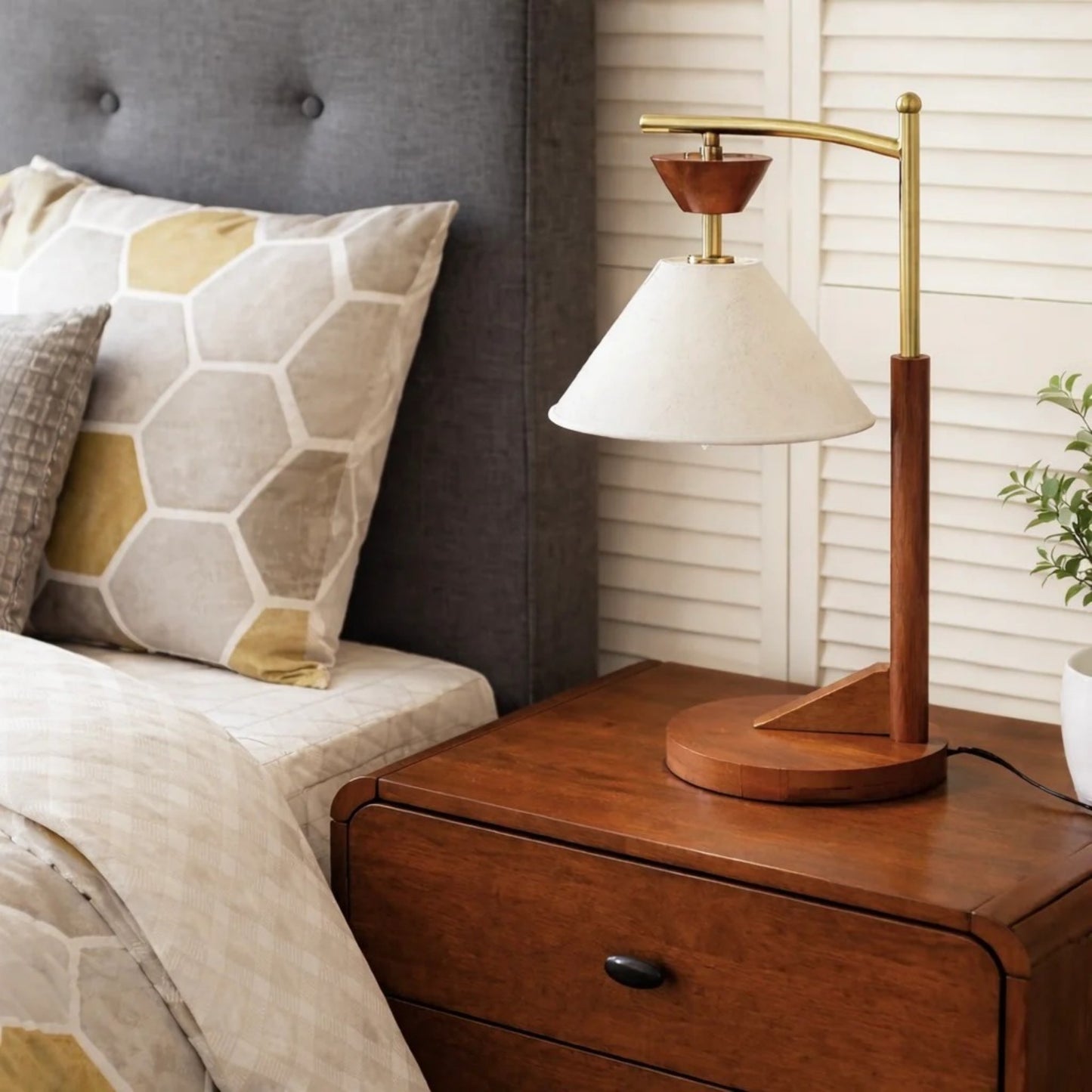 Bedside Bedroom Nightstand Desk Lamp Study Lamps Wood Creative Lights