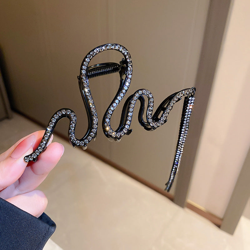 Wavy Metal Hair Clip - Multiple Colors