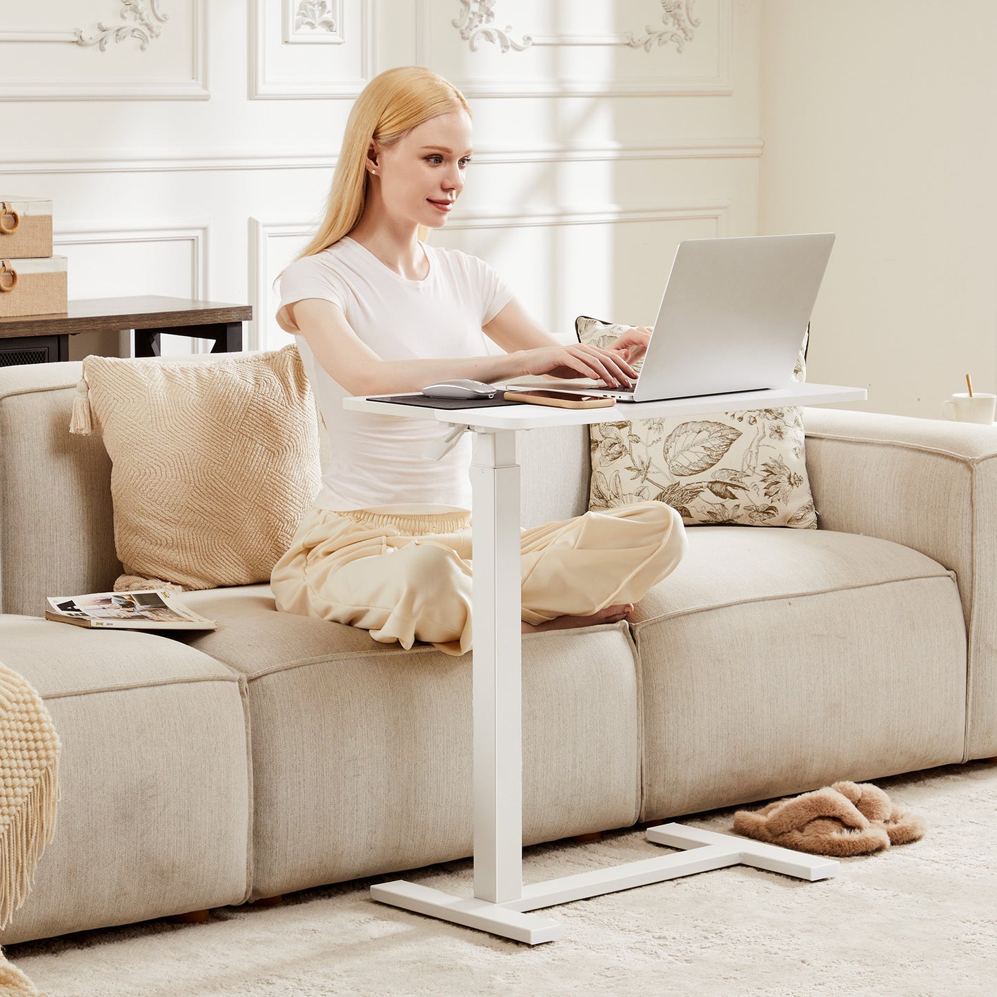Adjustable Mobile Bed Table - Portable Computer Desk