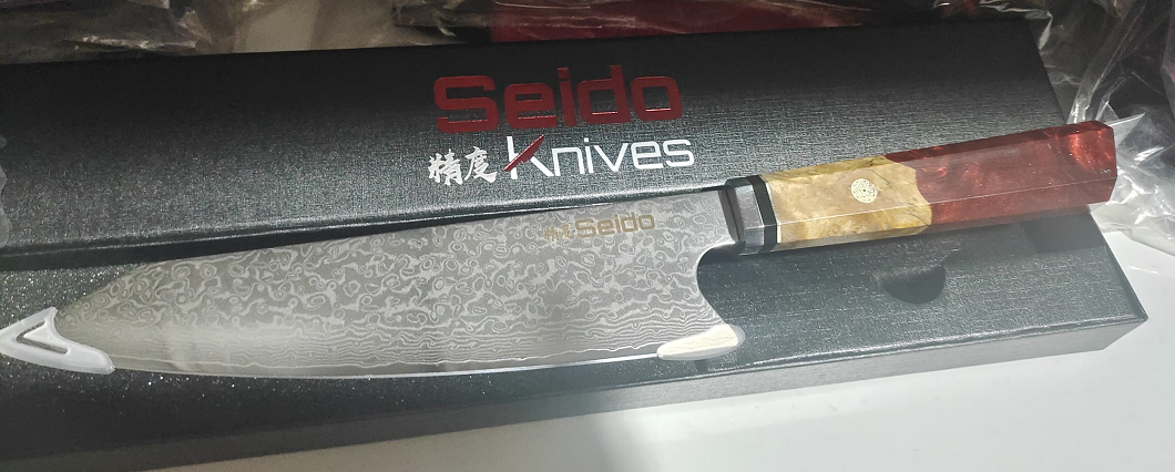 Chef's Knife for Japanese Cuisine - Damascus Steel, 34.7cm