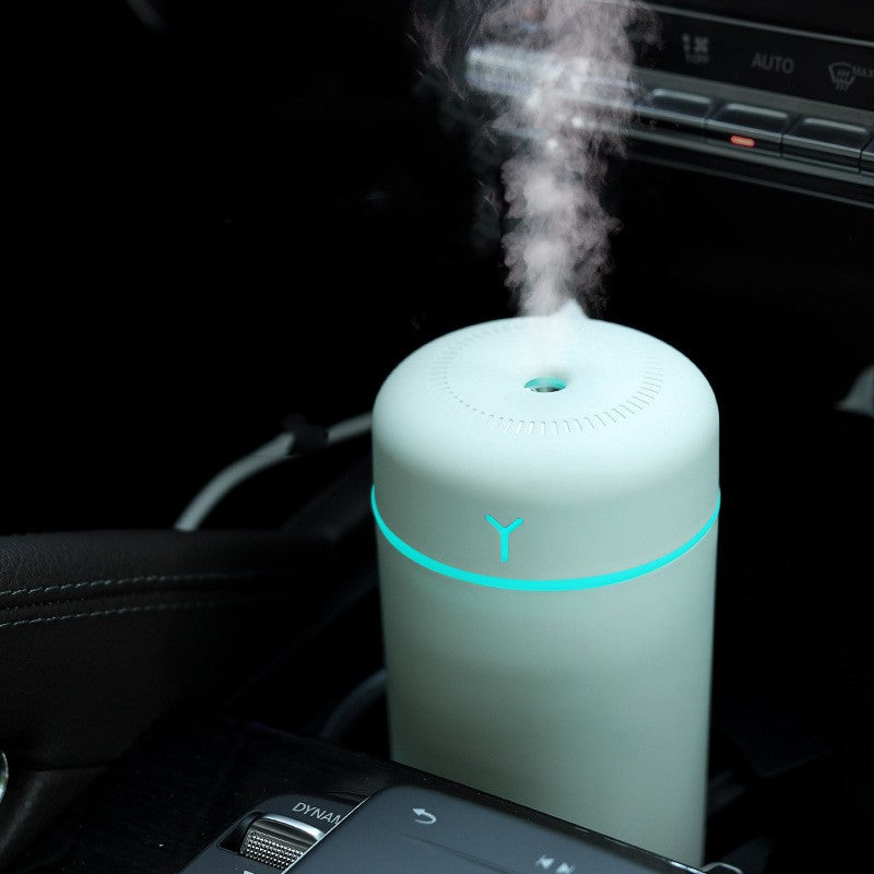 Portable Rechargeable Aromatherapy Car Humidifier - Silent Multi-Color Compact
