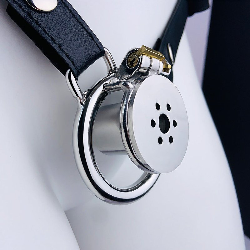 Men's Stainless Steel Chastity Lock with Adjustable Ring & Belt - Multiple Sizes