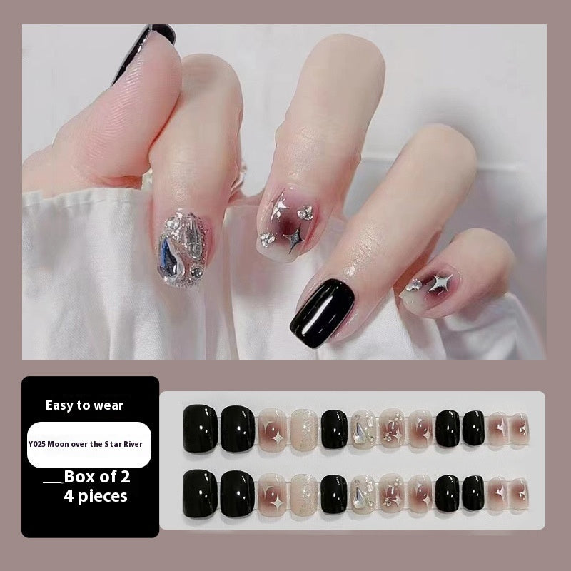 Women's Nail Art Kit with Detachable Color Variants - Spicy White Armor Design